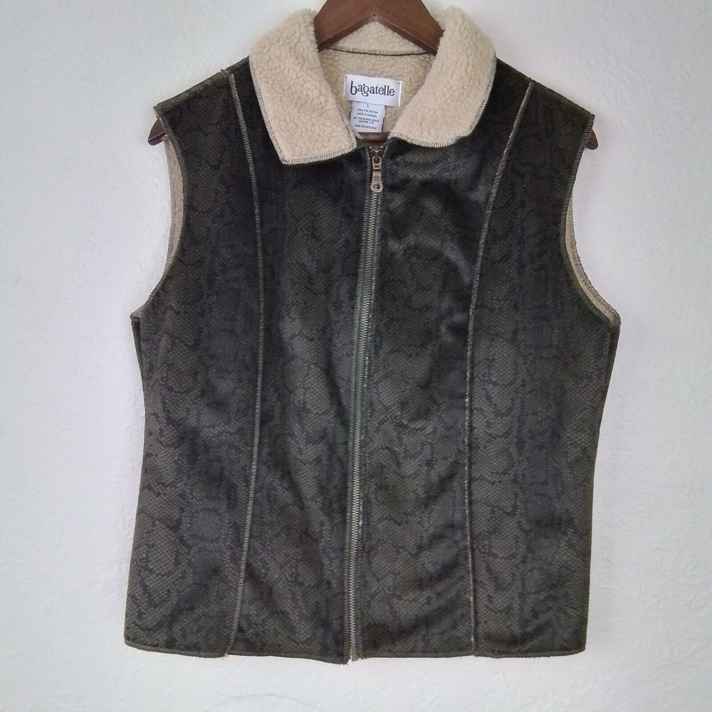 VTG Bagatelle Womens Sherpa Vest Sz L Green Black Reptile Fleece Jacket Full Zip